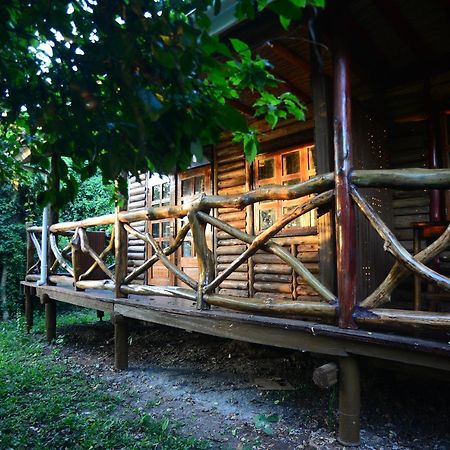 Serenada Eco Resort Mukono Town Luaran gambar