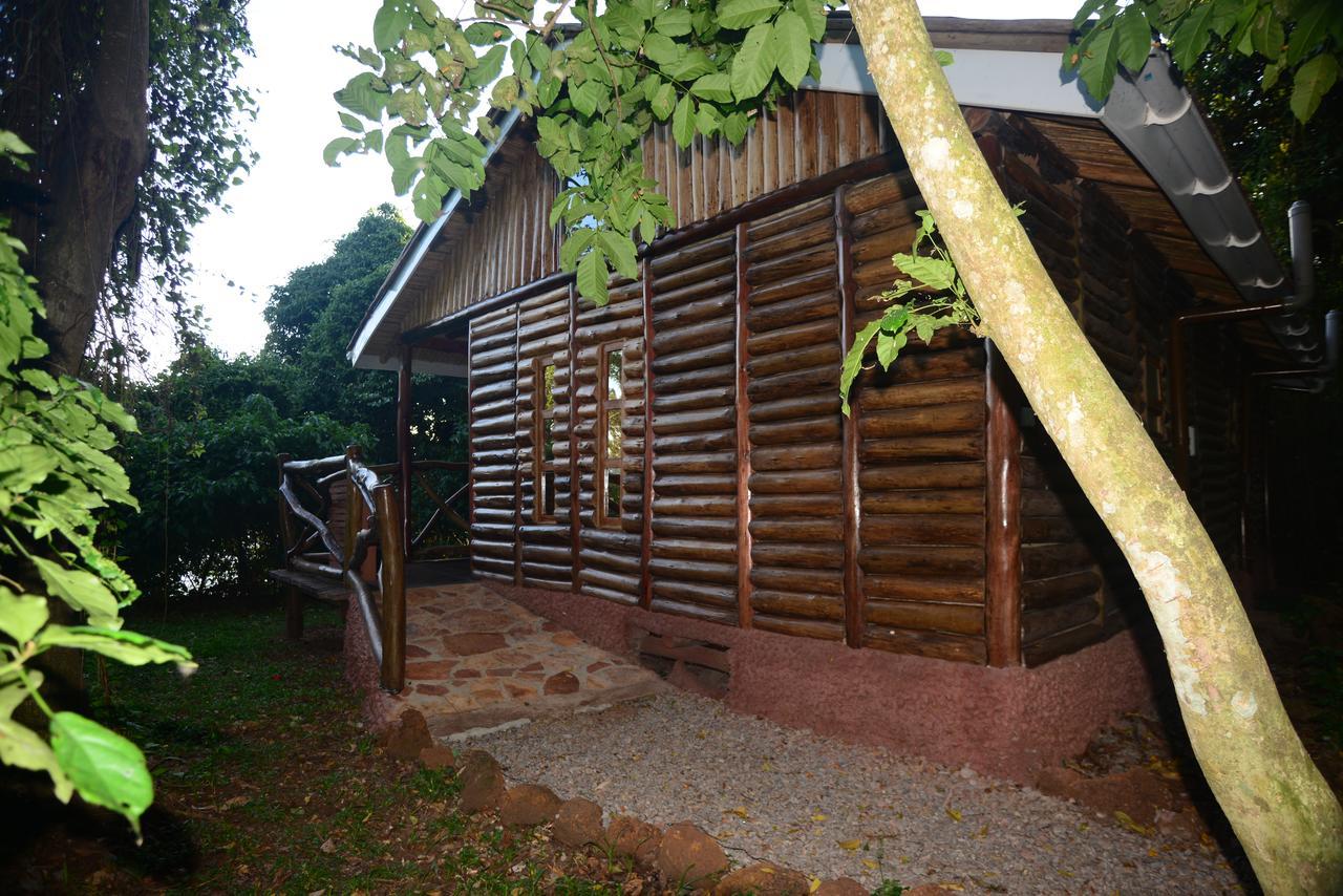 Serenada Eco Resort Mukono Town Luaran gambar